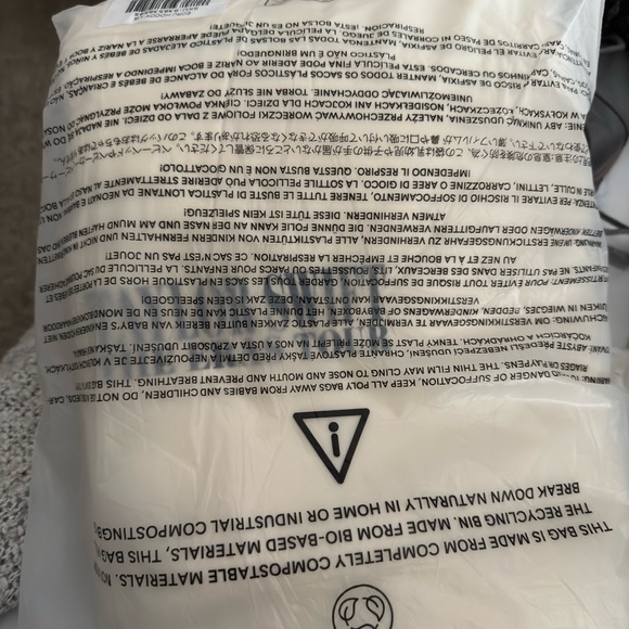 Taylor Swift Cream Hoodie new in bag - Picture 4 of 5